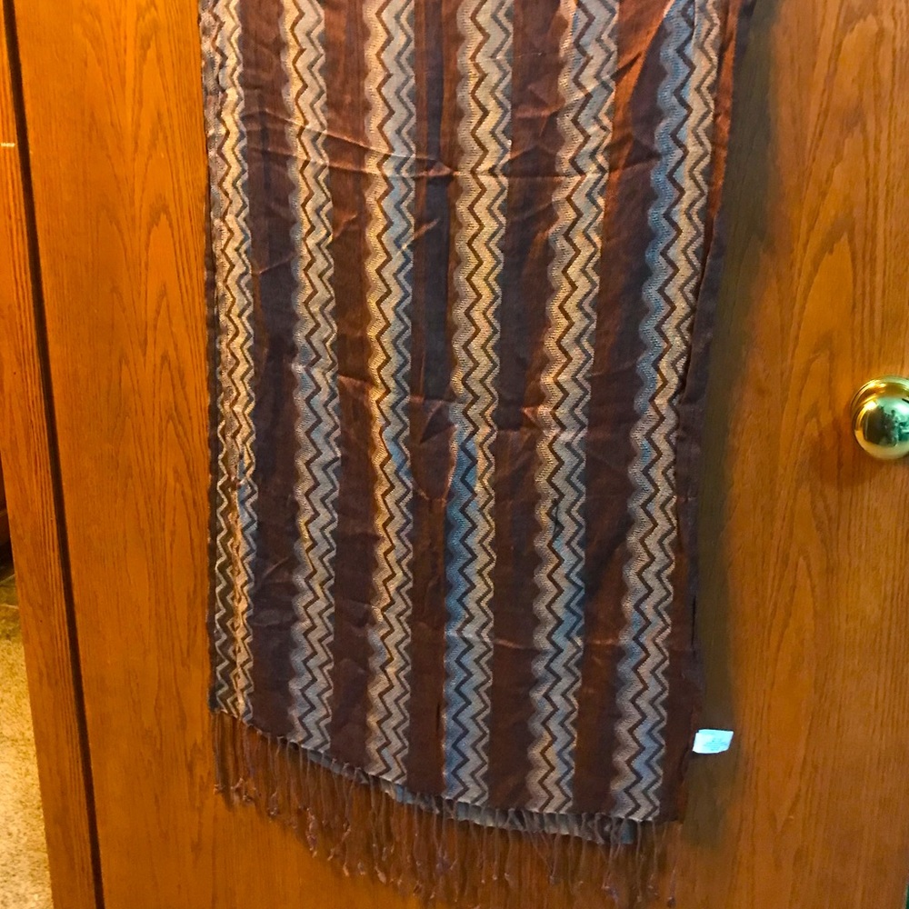 Scarf with fringe. Oversized